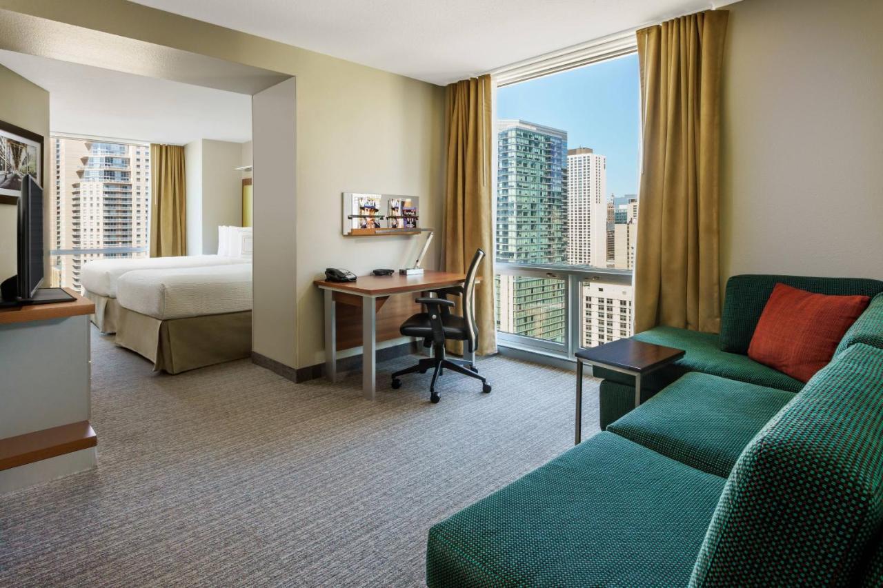 Springhill Suites Chicago Downtown/River North Exterior foto